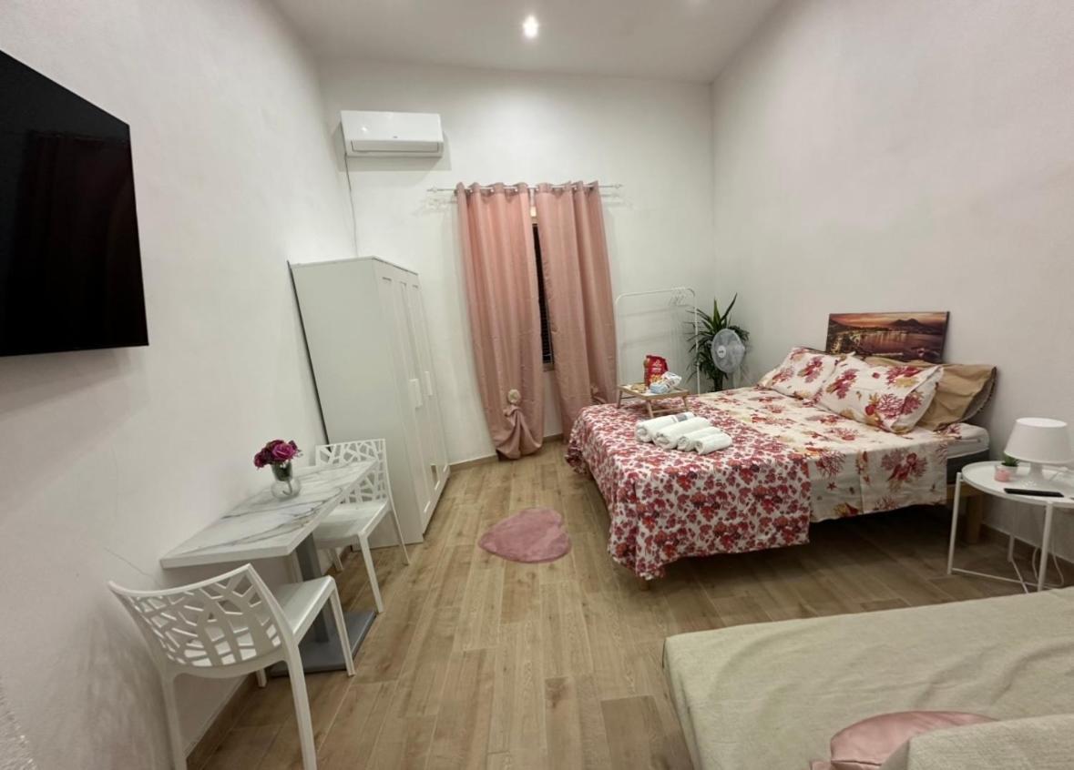 Angolo Paradiso Bed and Breakfast Napoli Eksteriør billede