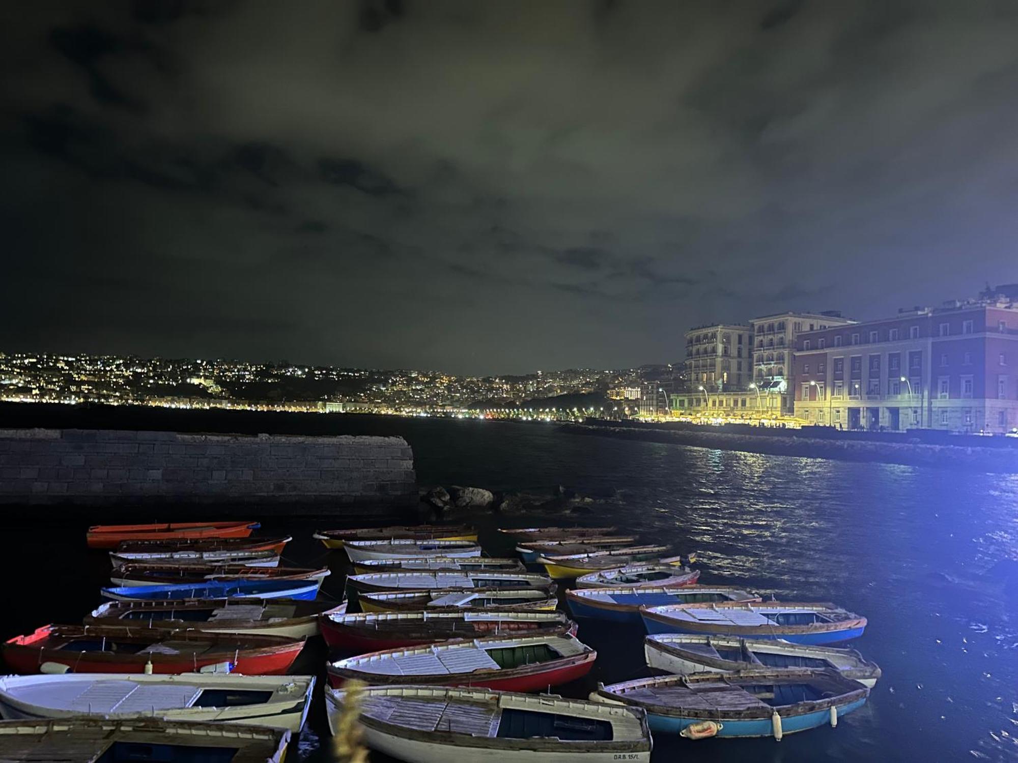 Angolo Paradiso Bed and Breakfast Napoli Eksteriør billede